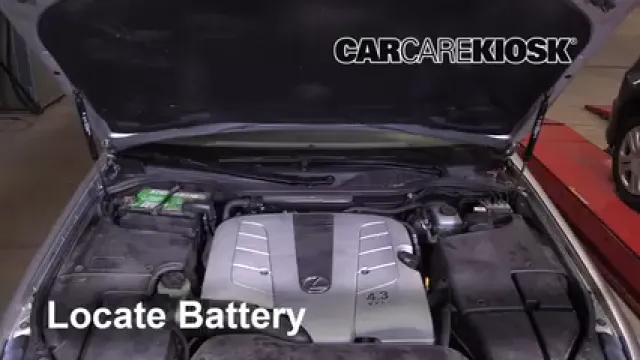 2005 Lexus LS430 4.3L V8 Batterie Changement